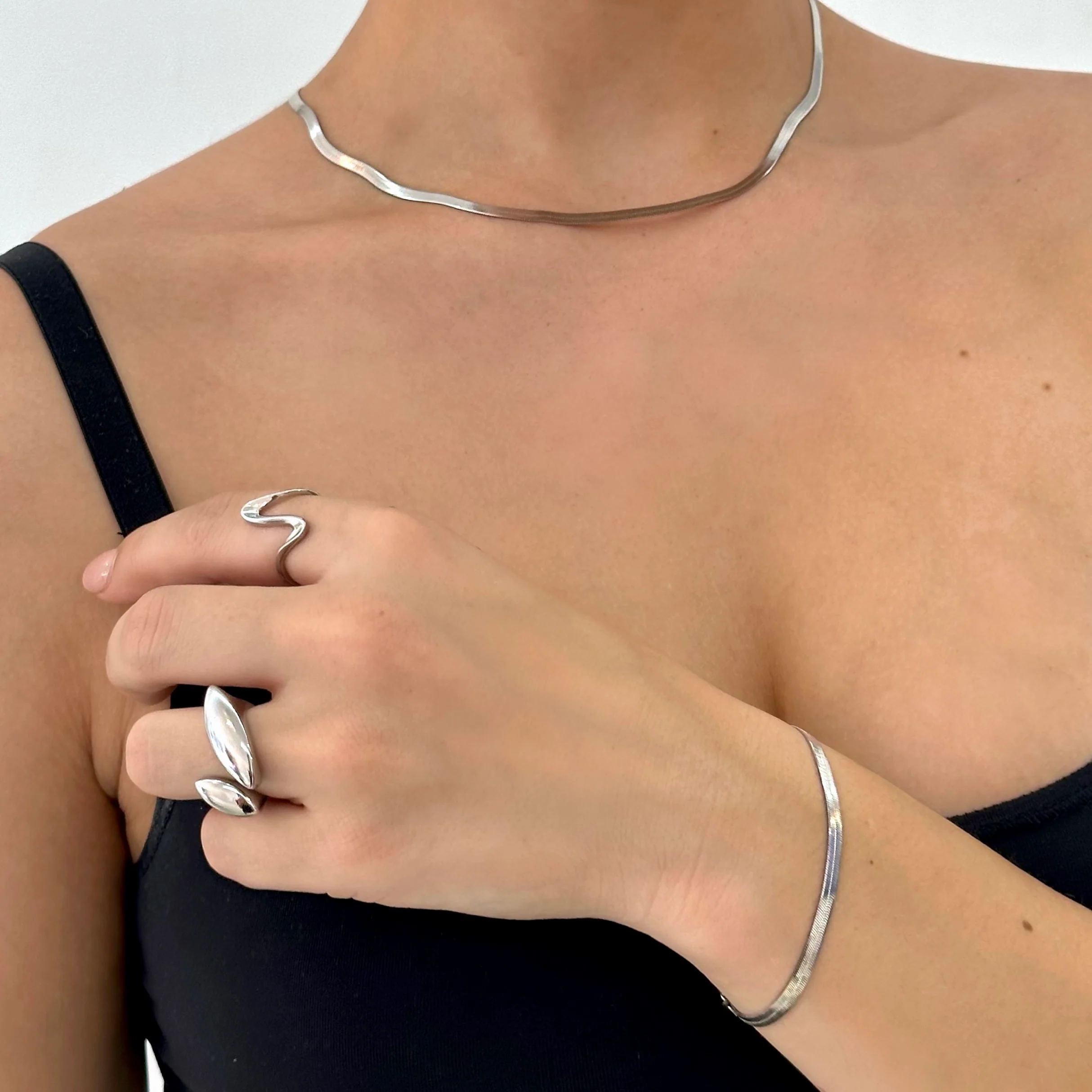 Alexa Chain Silver - Image 4