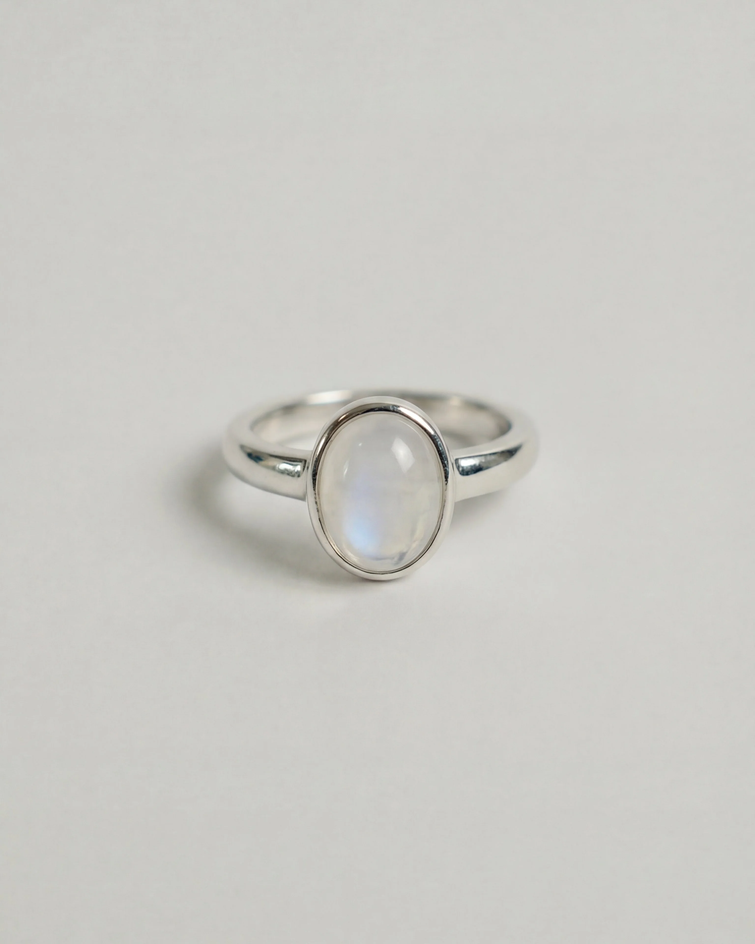 Mae Ring